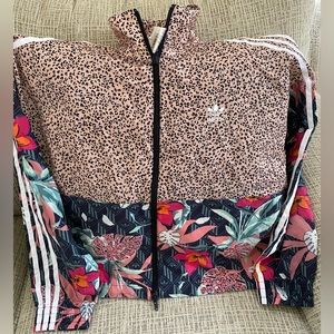 BRAND NEW women’s Adidas windbreaker